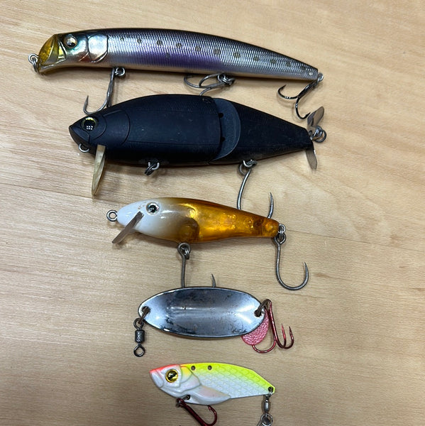 Preowned Lures Set C