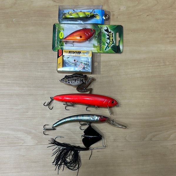 Preowned Lures Set L